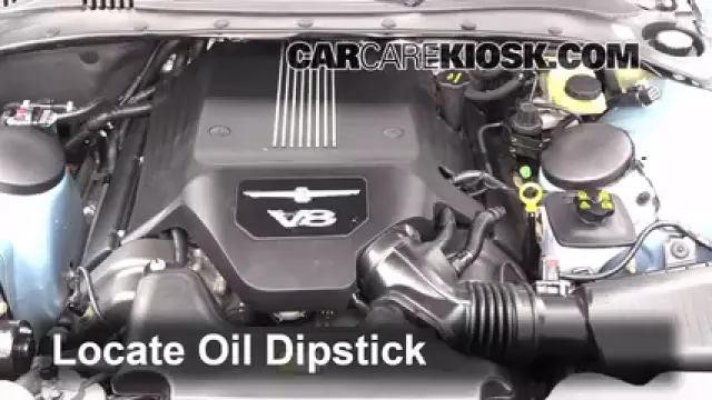 2004 Ford Thunderbird 3.9L V8 Oil Check Oil Level